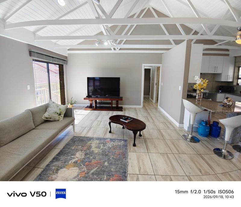 2 Bedroom Property for Sale in Seemeeu Park Western Cape